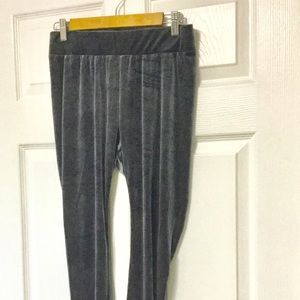 Old Navy Size M Silver Gray Legging